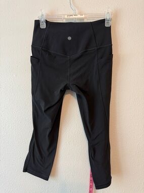 Athleta Black Capri Leggings with Side Pockets